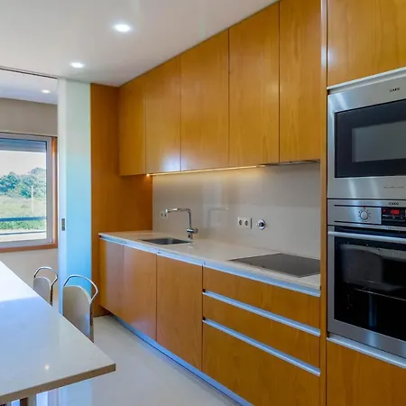 Private Front With Pool Apartment *